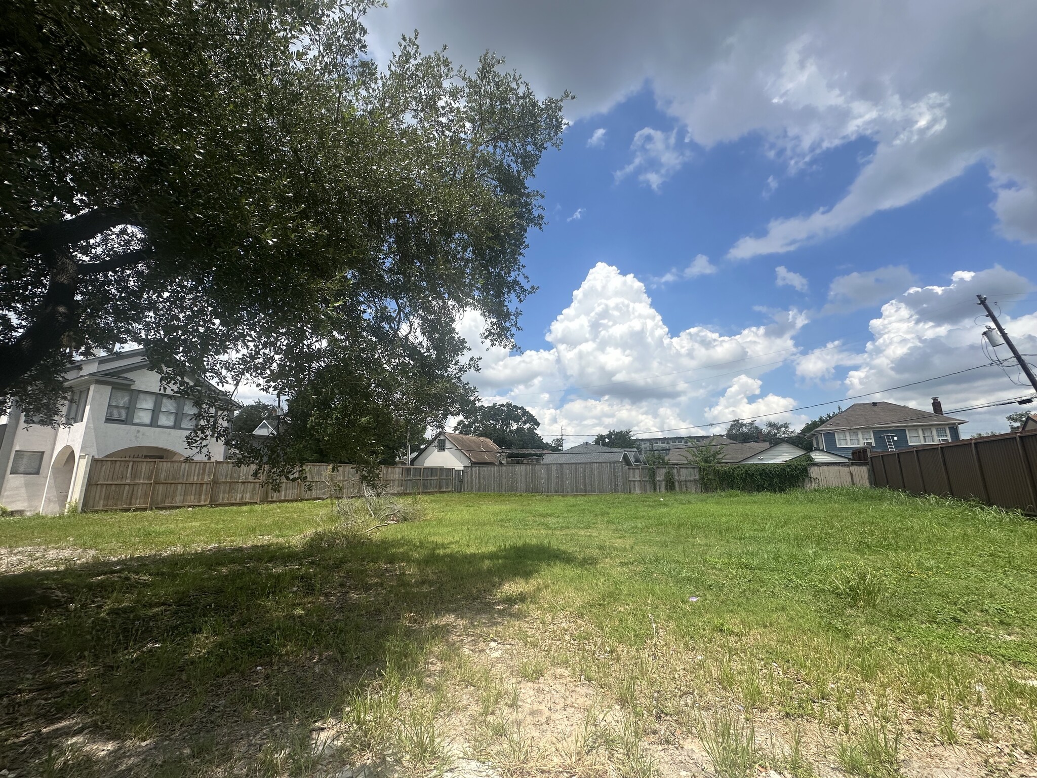 1648 Richmond Ave, Houston, TX for Sale