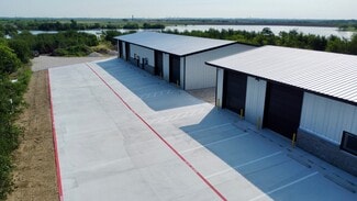 New Braunfels, TX Flex - 1247 Watson E Ln