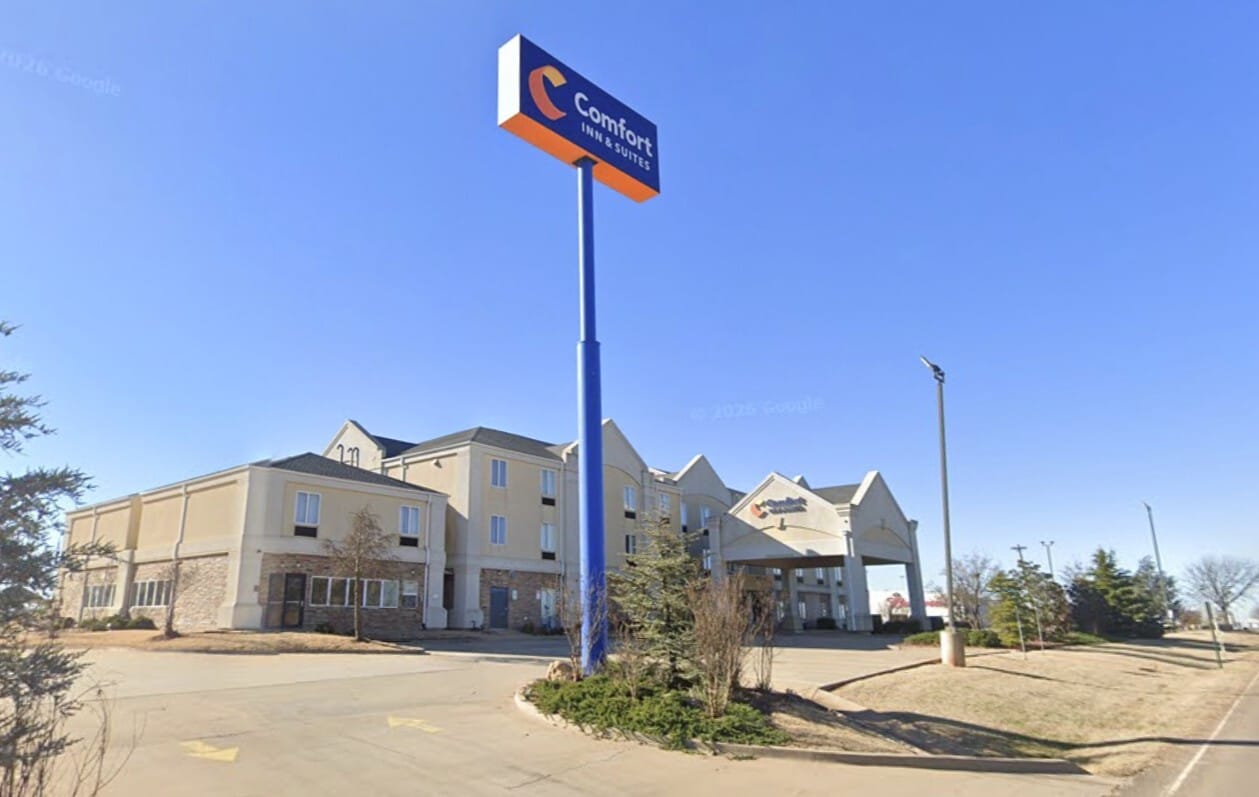3112 W Fir St, Perry, OK for Sale