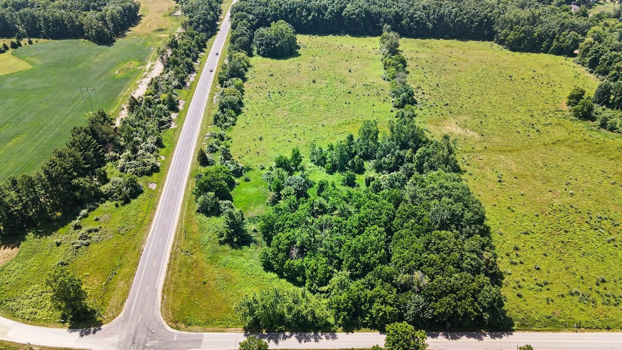 747 Hogan Rd, Manchester, MI for Sale