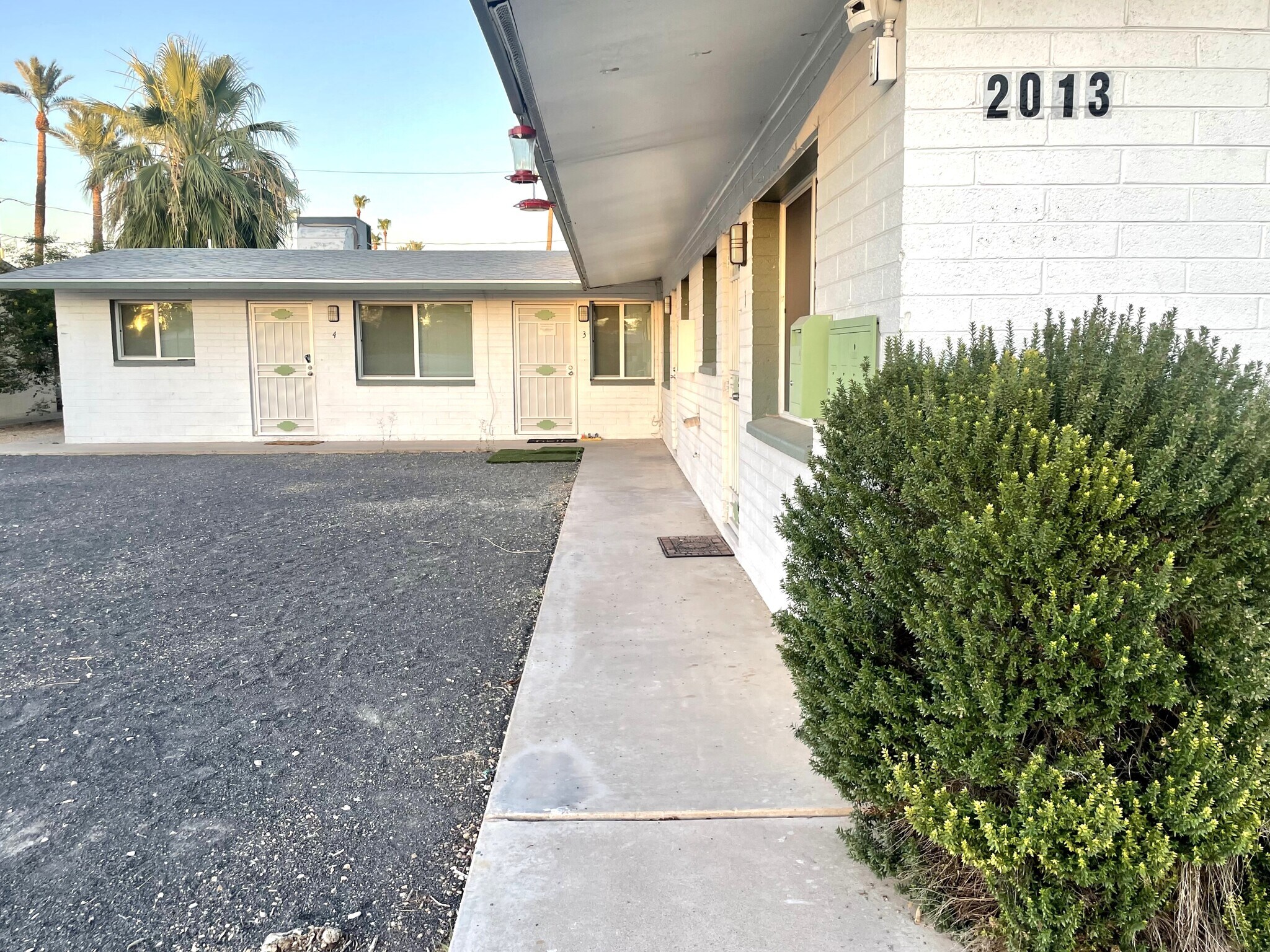 2013 N 49th St Phoenix, AZ 85008 MultiFamily Property for Lease on
