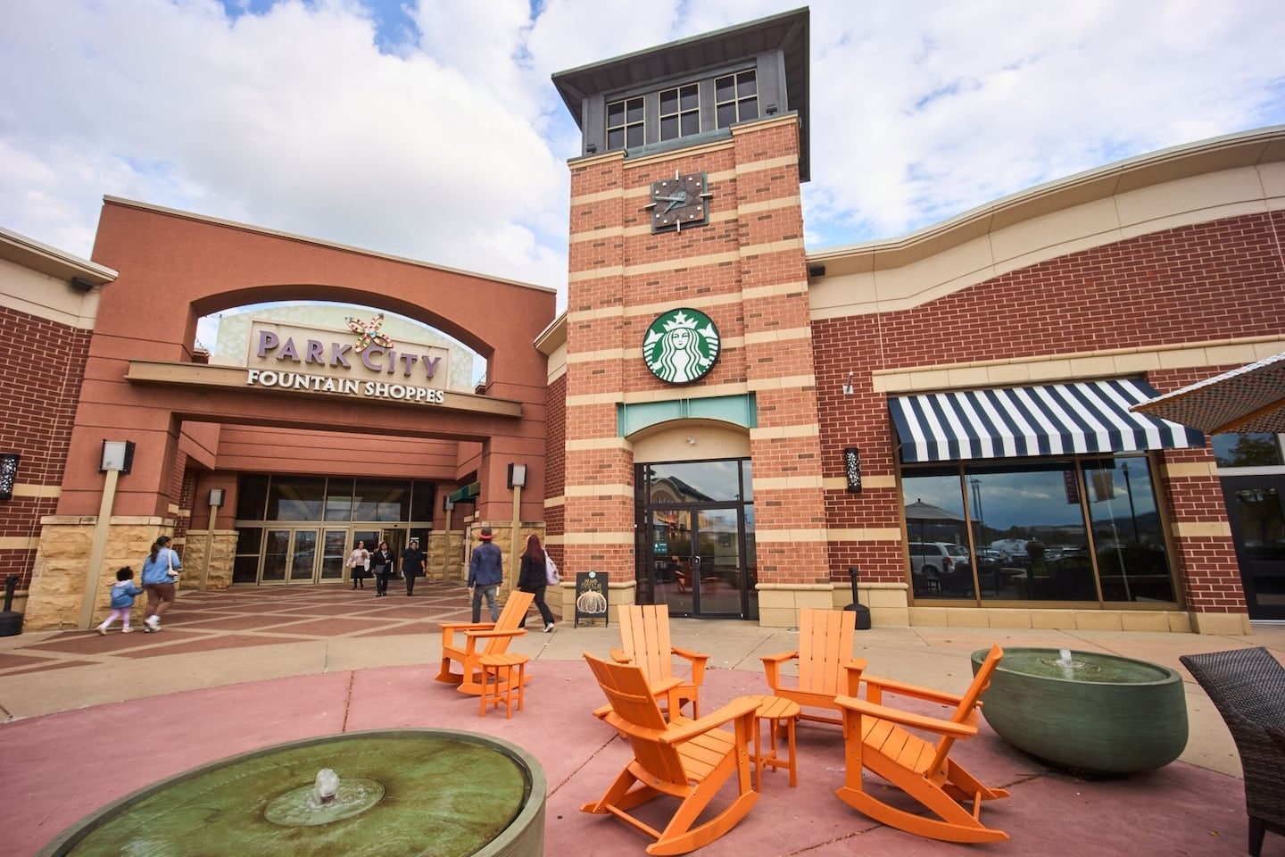 142 Park City Ctr, Lancaster, PA for Rent