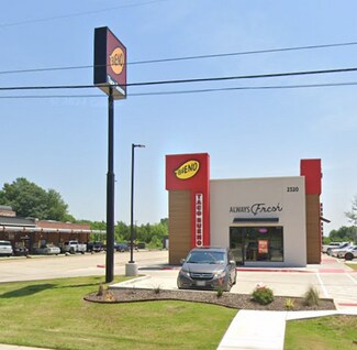 Paris, TX Retail - 2320 N Main St