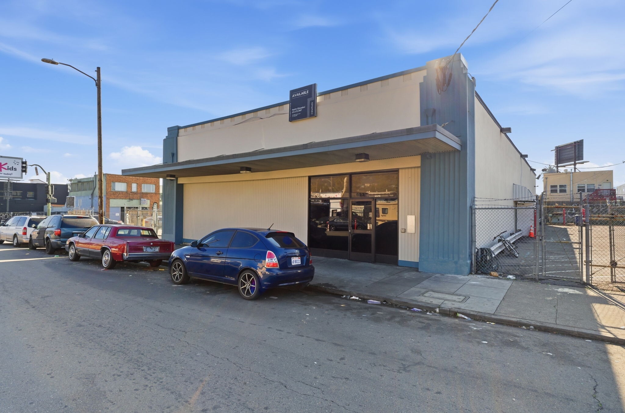 6537 Foothill Blvd, Oakland, CA for Rent