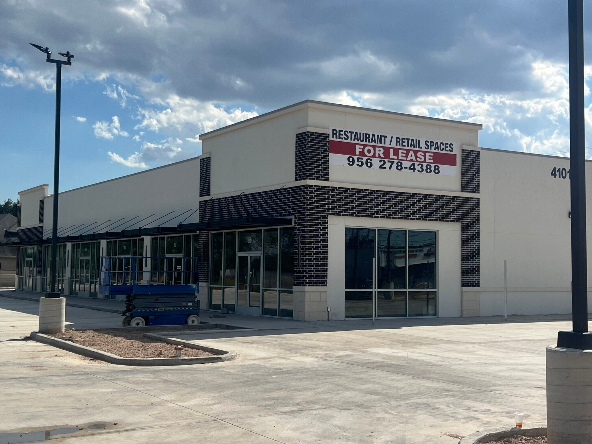 4101 Pecan Blvd, McAllen, TX for Rent