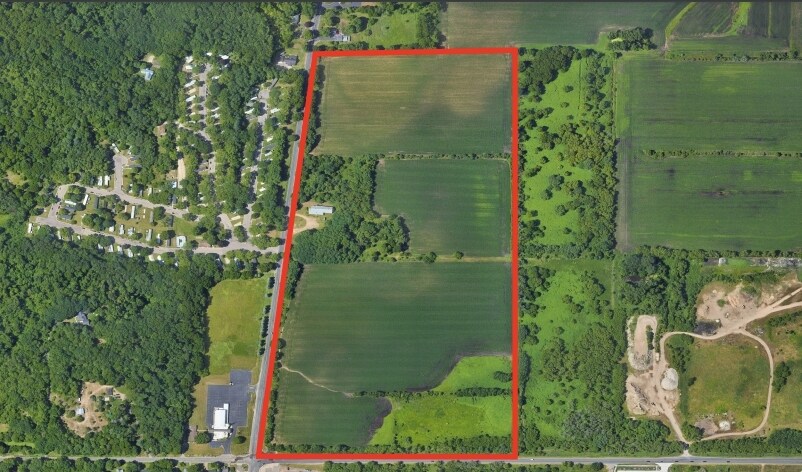 3006 Douglas Ave, Kalamazoo, MI for Sale