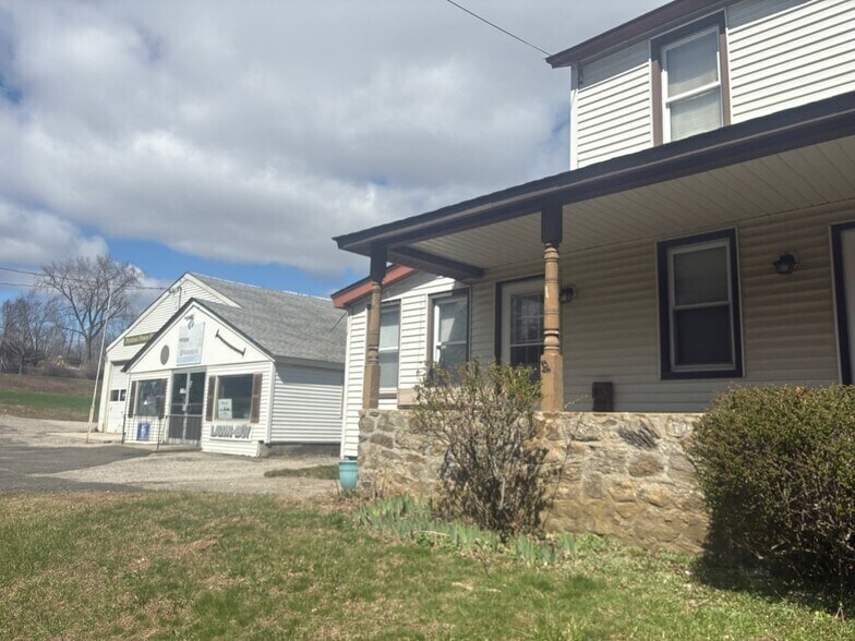 52 Gillotti Rd, New Fairfield, CT for Sale