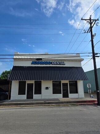 Alvarado, TX Medical - 202 E Weaver Ave