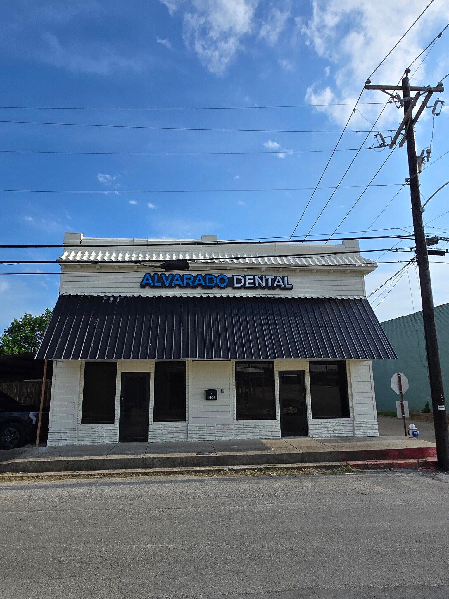 202 E Weaver Ave, Alvarado, TX for Sale