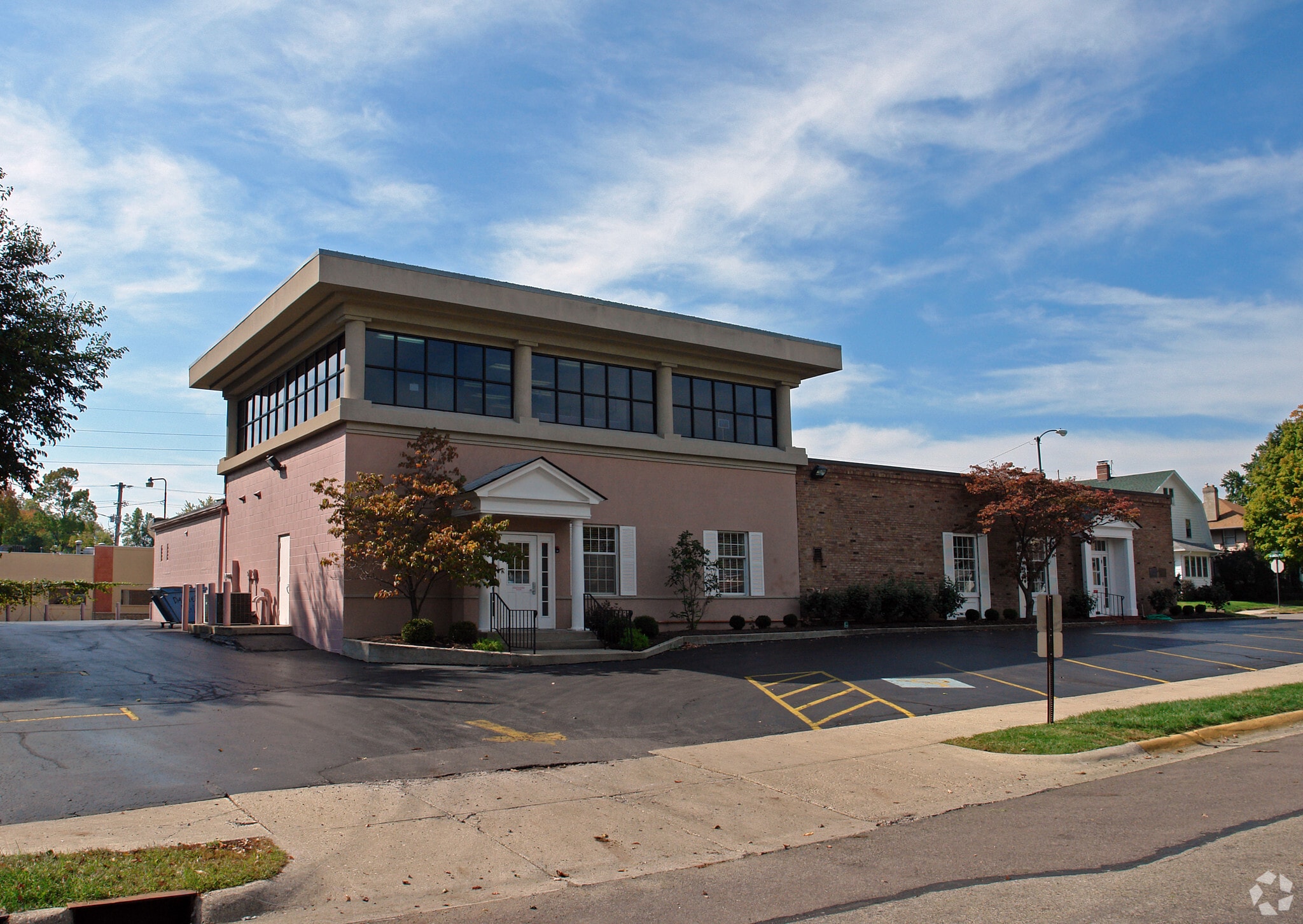 1730 N Limestone St, Springfield, OH for Rent