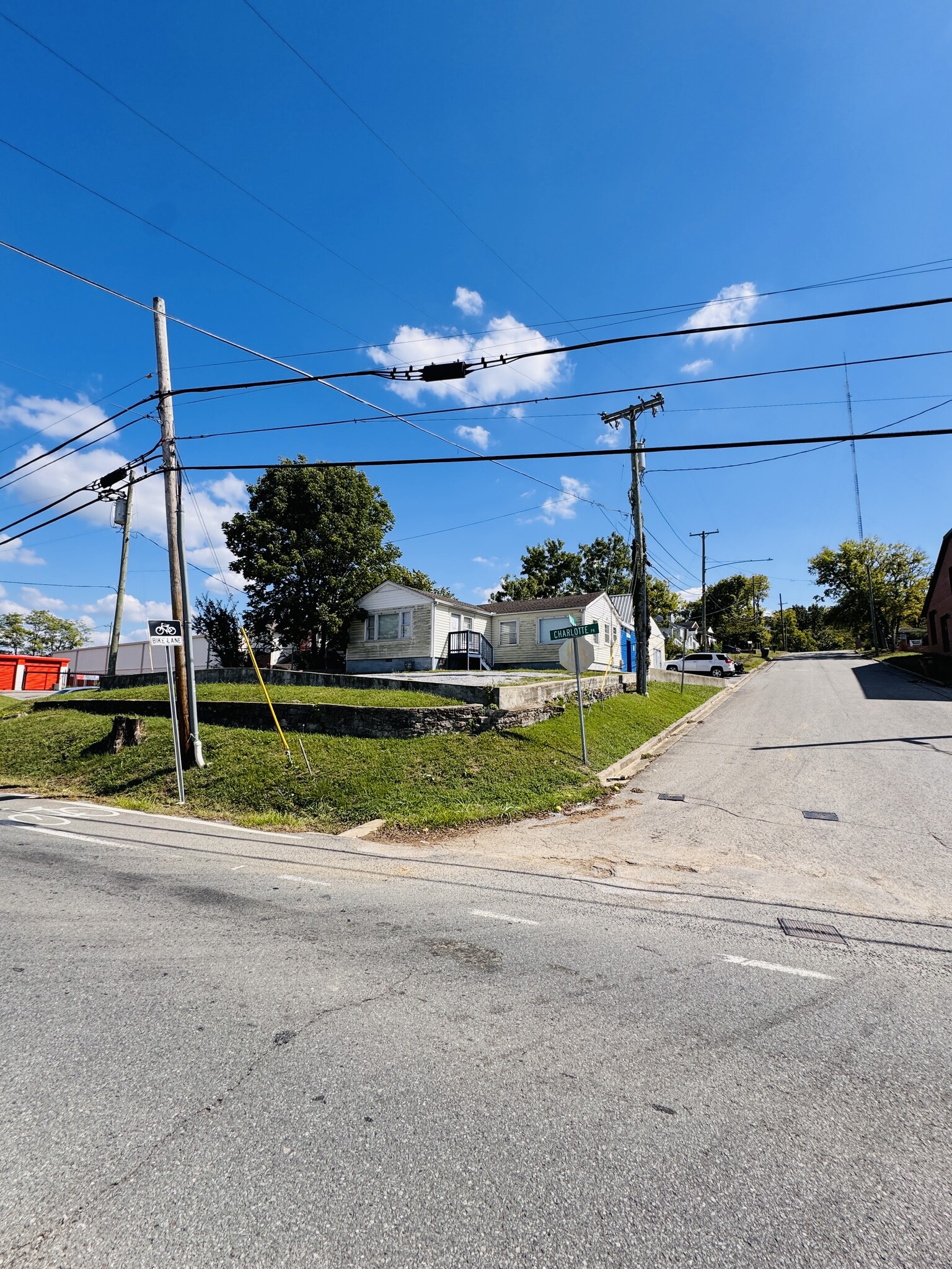 6119 Charlotte Ave, Nashville, TN for Sale