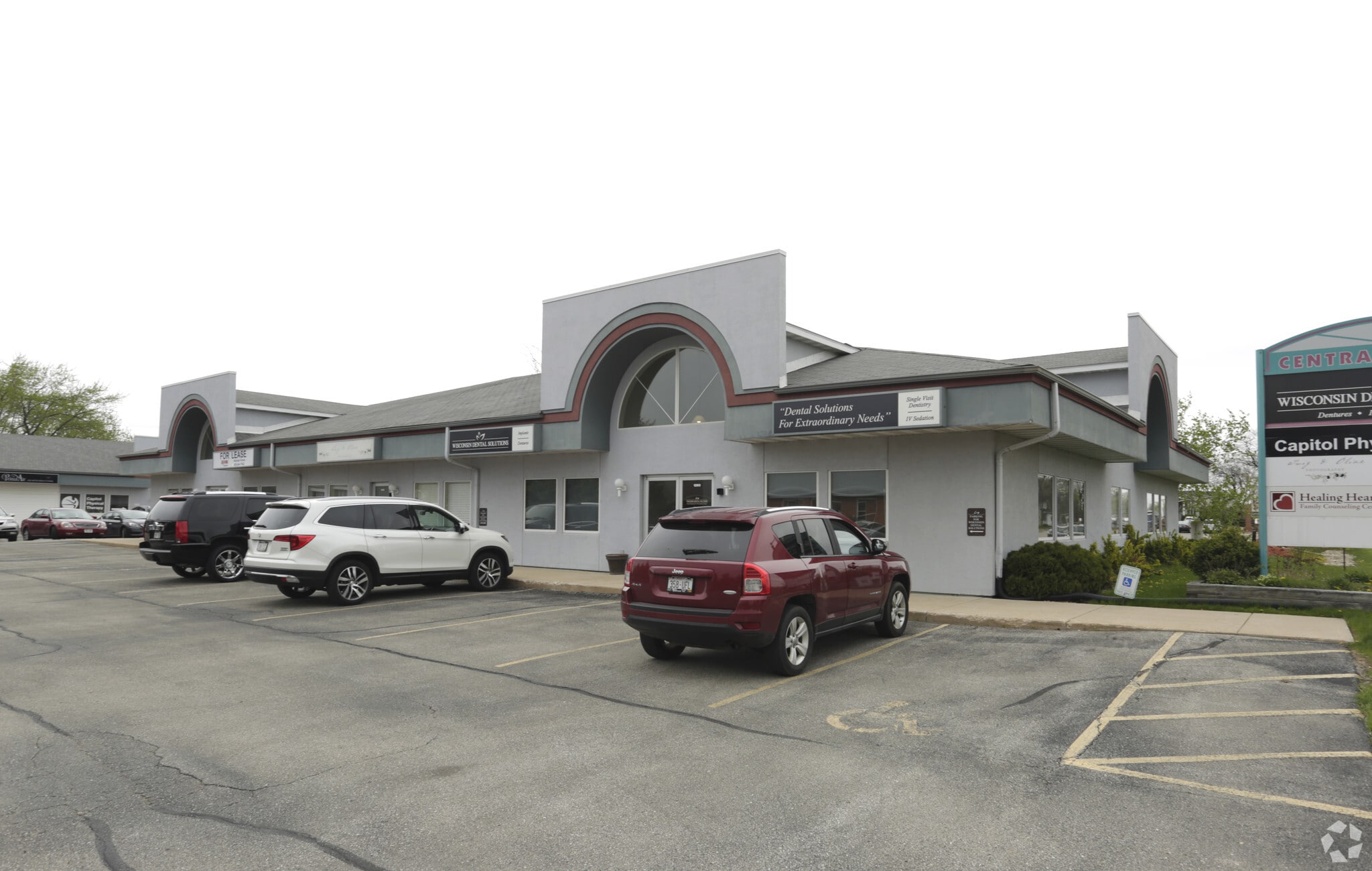 1260-1268 W Main St, Sun Prairie, WI for Rent