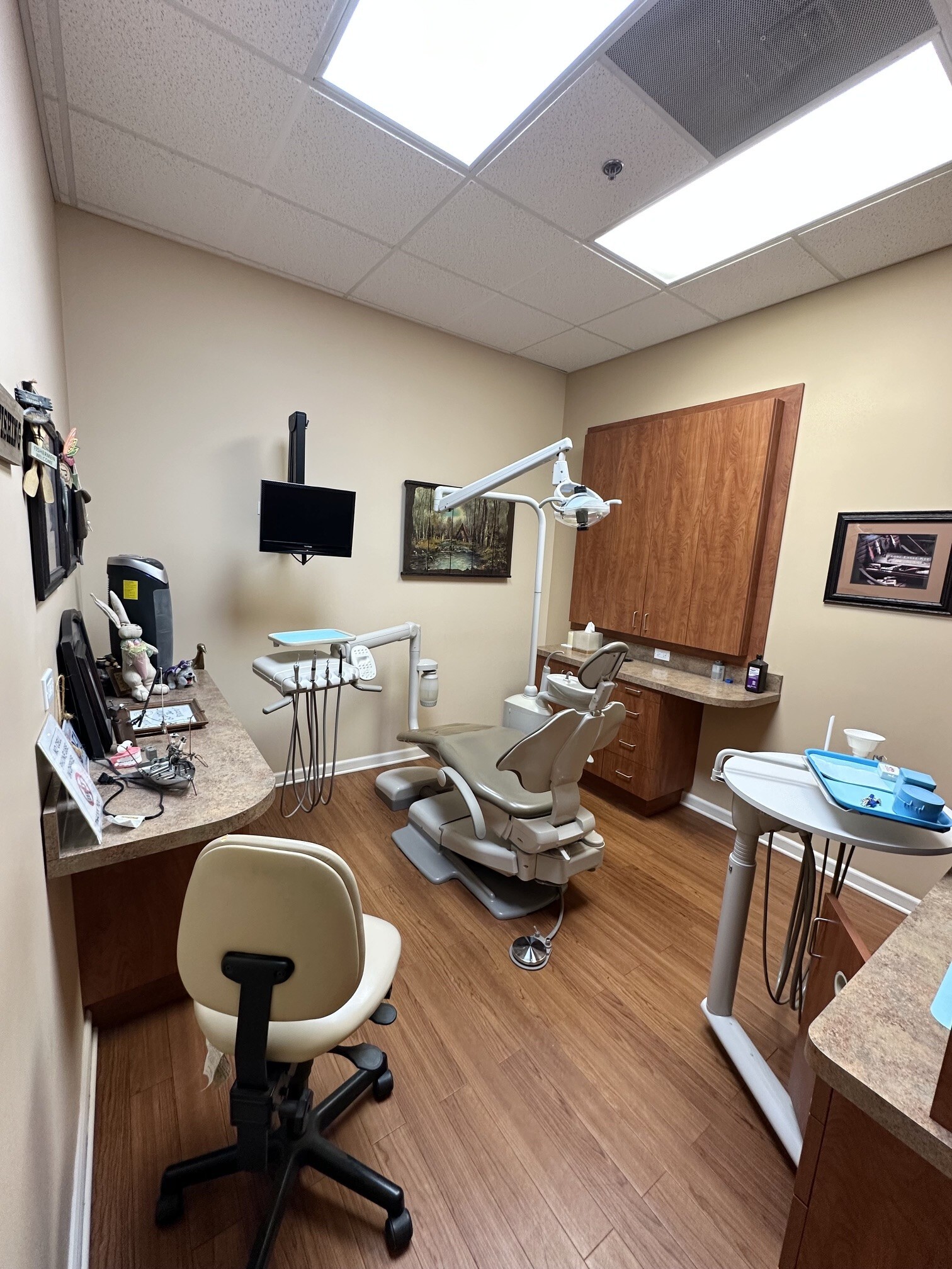 4445-4447 N Elston Ave, Chicago, IL for Rent