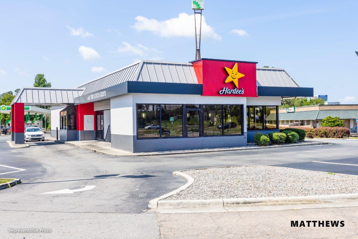 401 E Sangamon Ave, Petersburg, IL for Sale