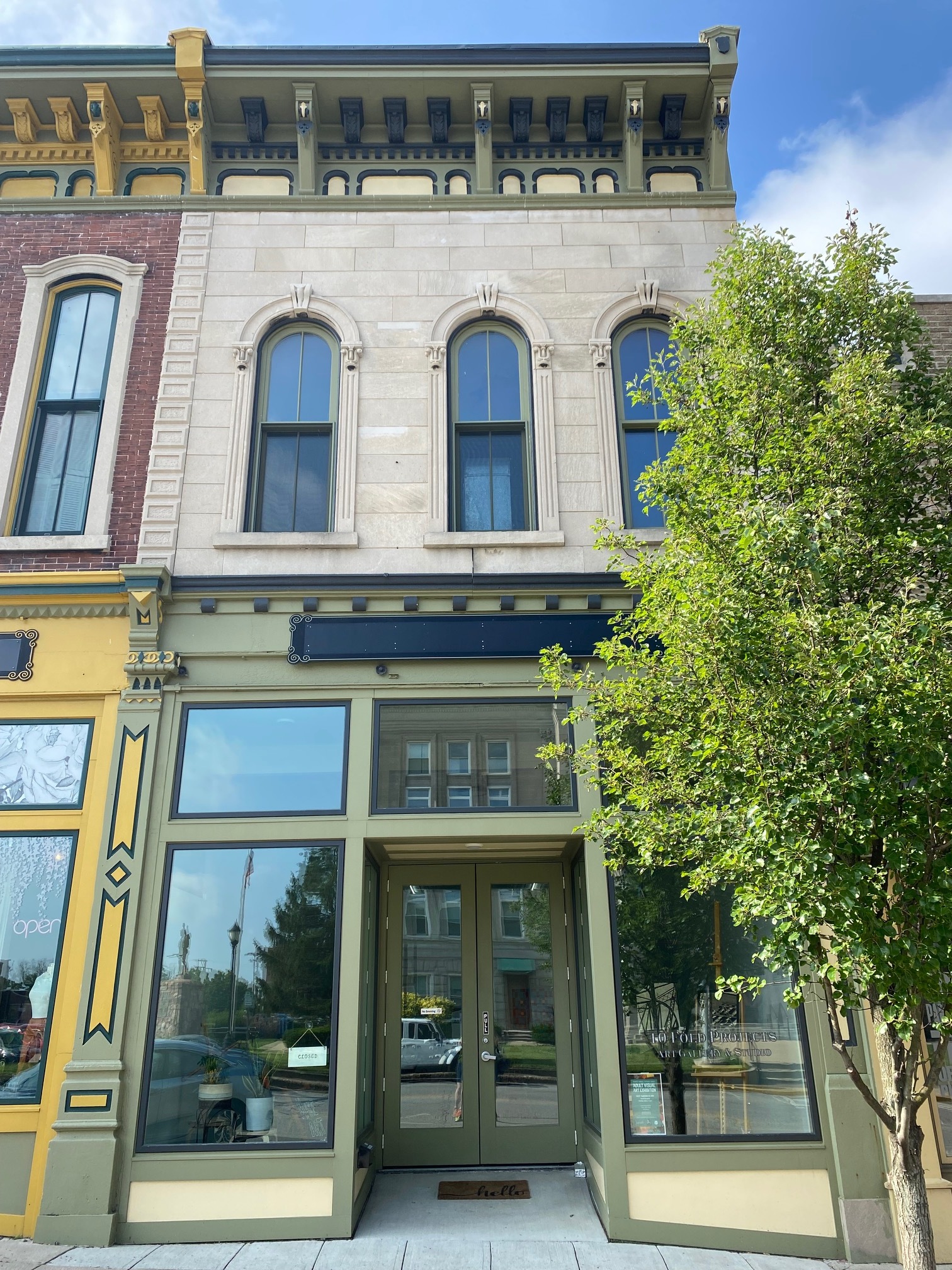 10 W Washington St, Greencastle, IN for Sale