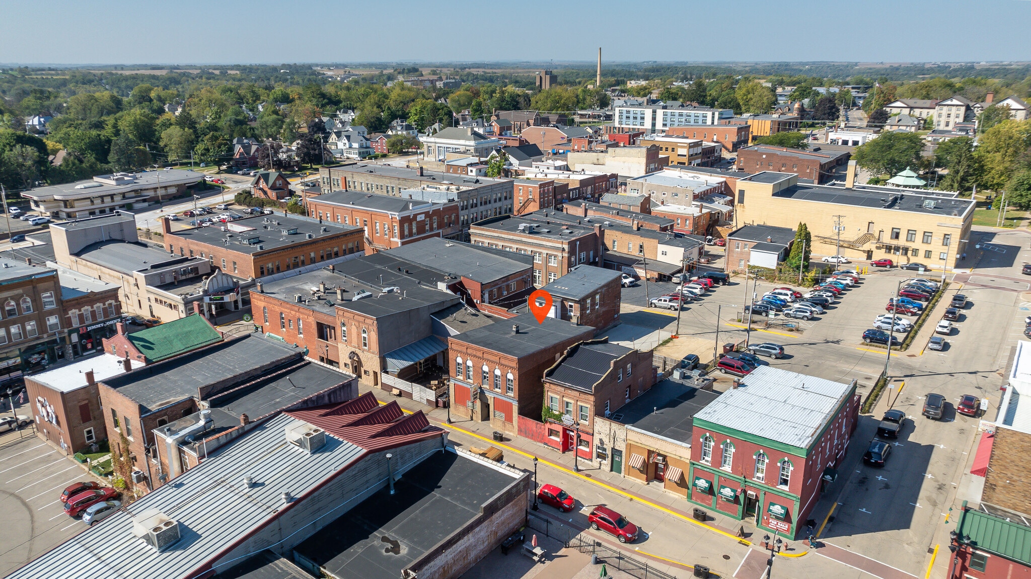 60 N 2nd St, Platteville, WI for Sale