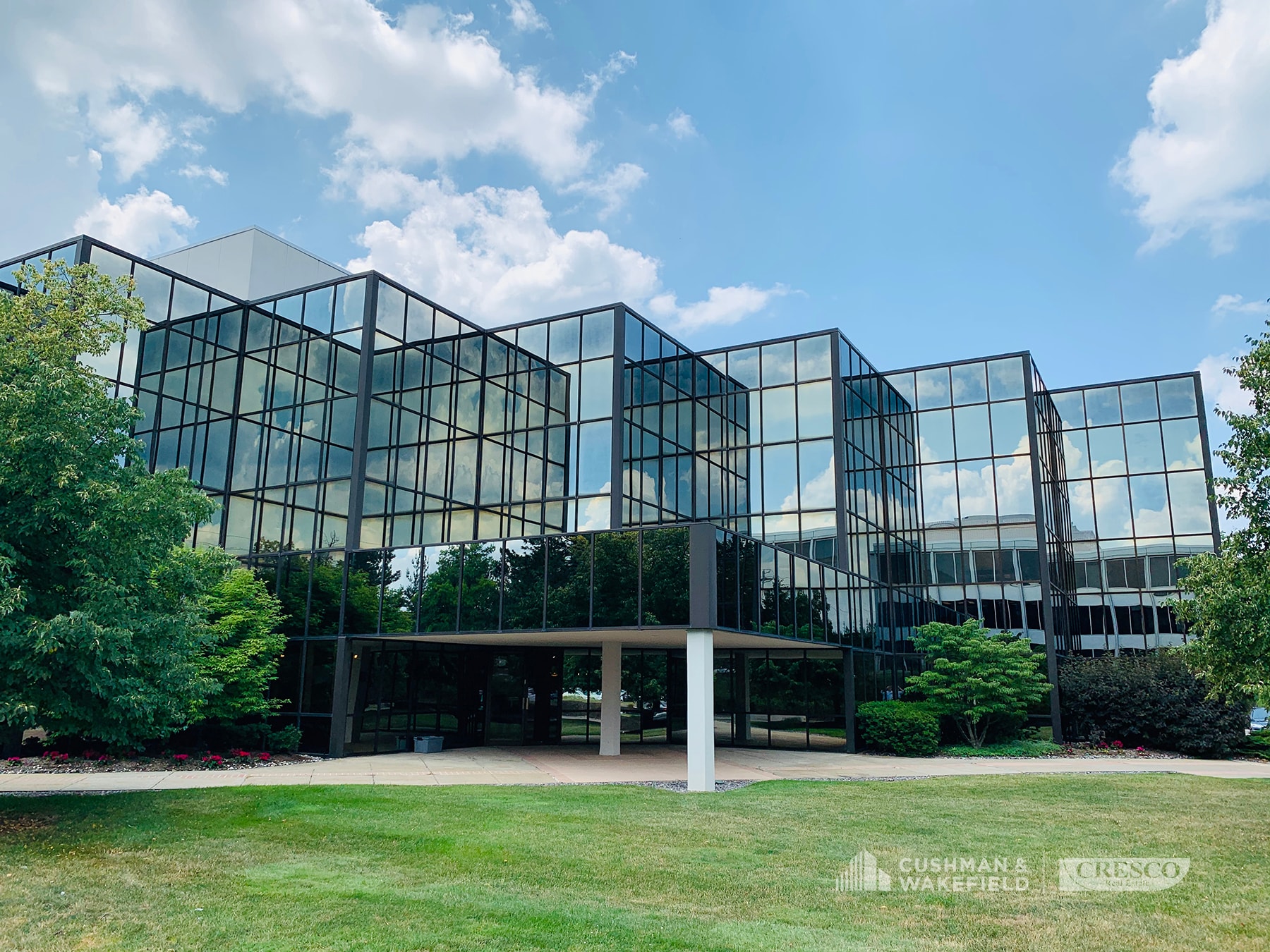 24400 Chagrin Blvd, Beachwood, OH for Rent