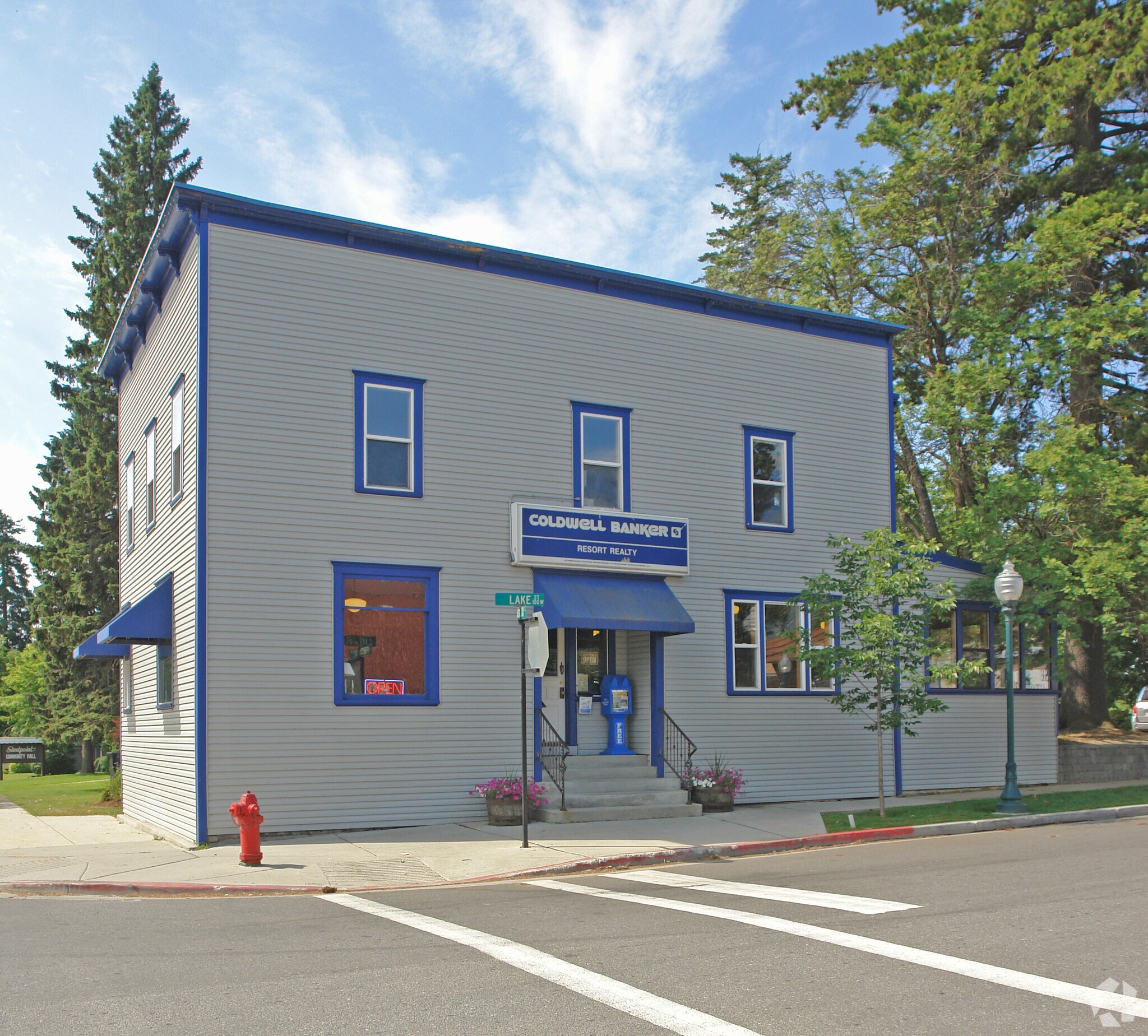 202 S 1st Ave, Sandpoint, ID for Rent