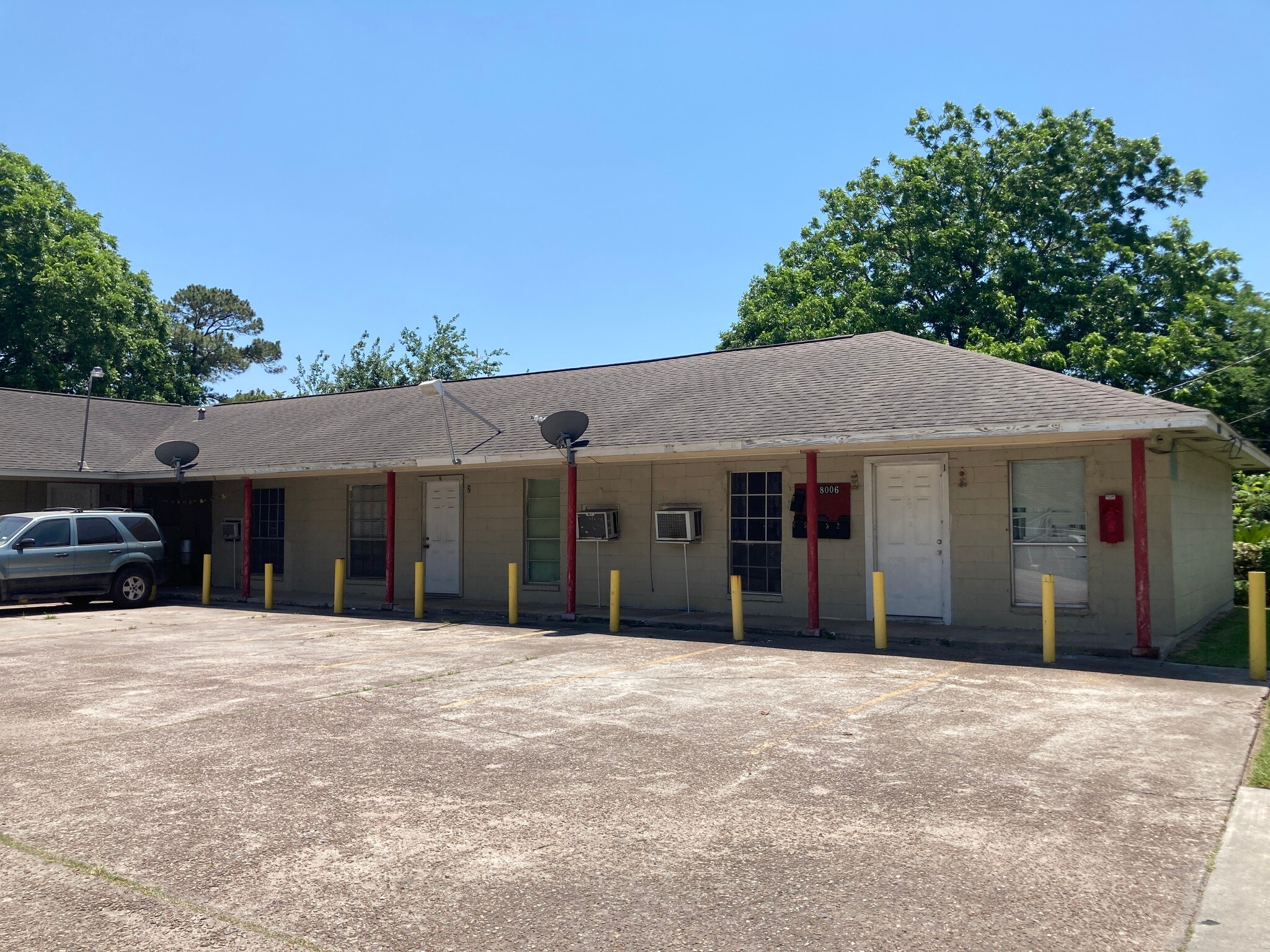 8006 Richards St, Houston, TX for Sale