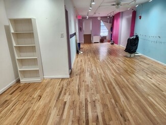 Brooklyn, NY Retail - 139 Nevins St
