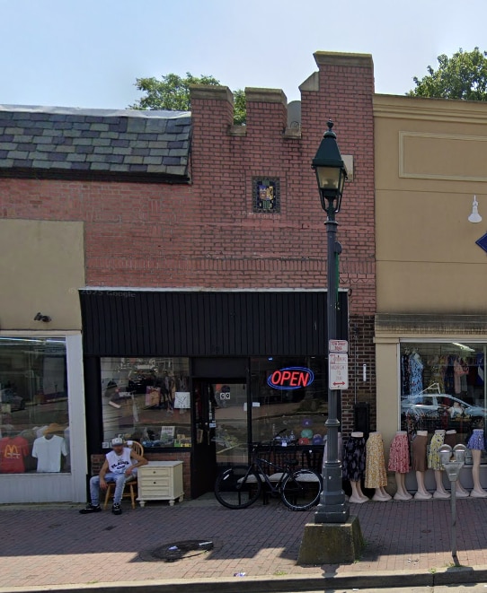 60 S Main St, Freeport, NY for Rent