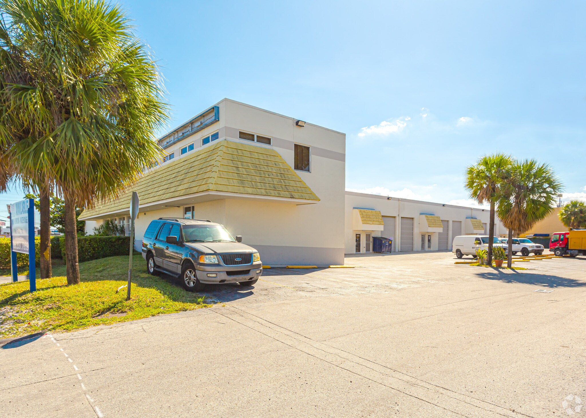6450-6464 NW 77th Ct, Miami, FL for Rent