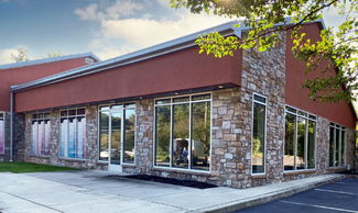 Wayne, PA Office/Retail - 12 W Anthony Wayne Dr