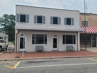 3707 N Main St  