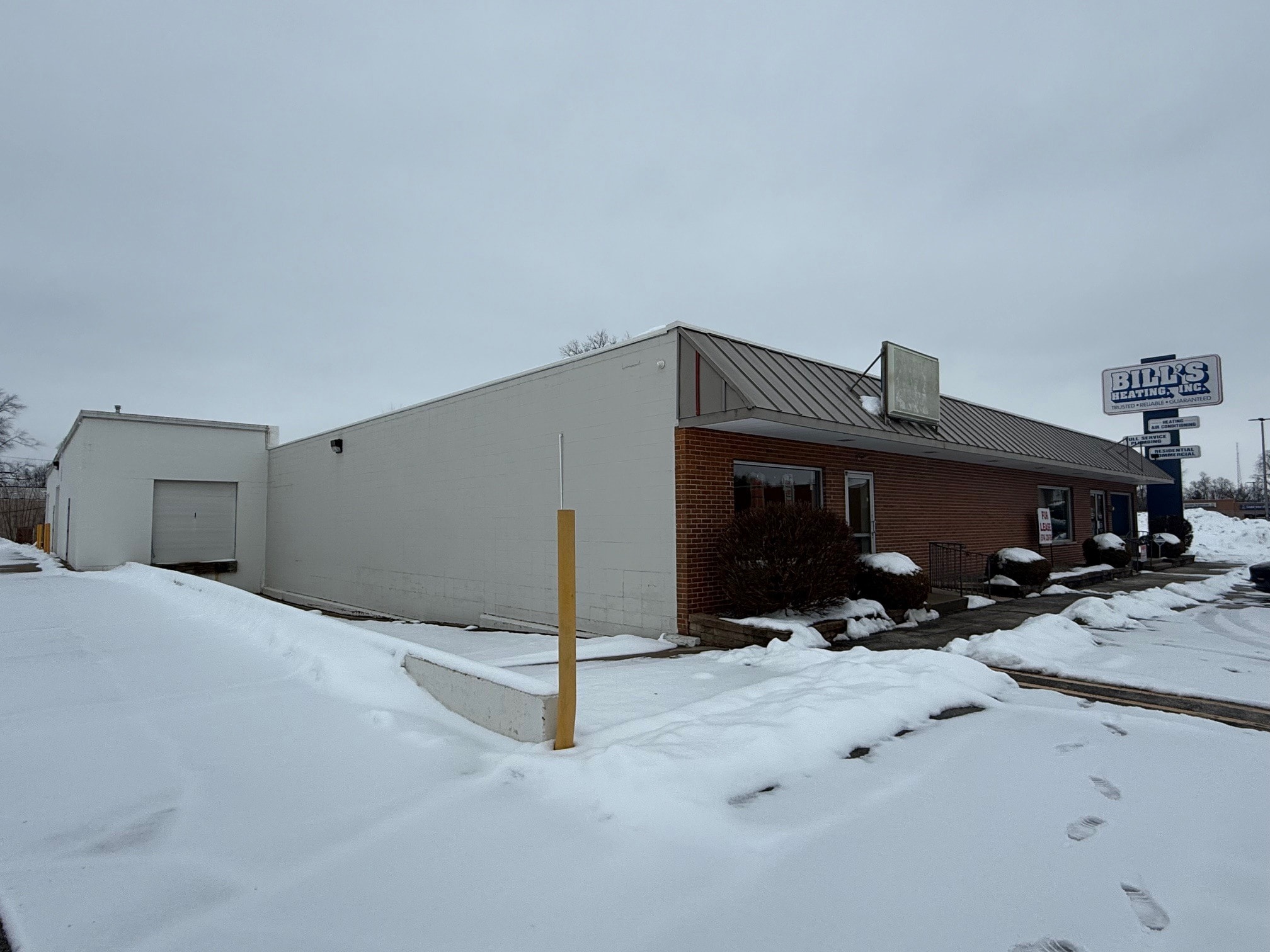 803 Linway Dr, Goshen, IN for Sale