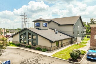 Fort Wayne, IN undefined - 2902 E DuPont Rd Fort Wayne, IN undefined - 2902 E DuPont Rd