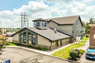 Fort Wayne, IN Hospitality - 2902 E DuPont Rd Fort Wayne, IN Hospitality - 2902 E DuPont Rd