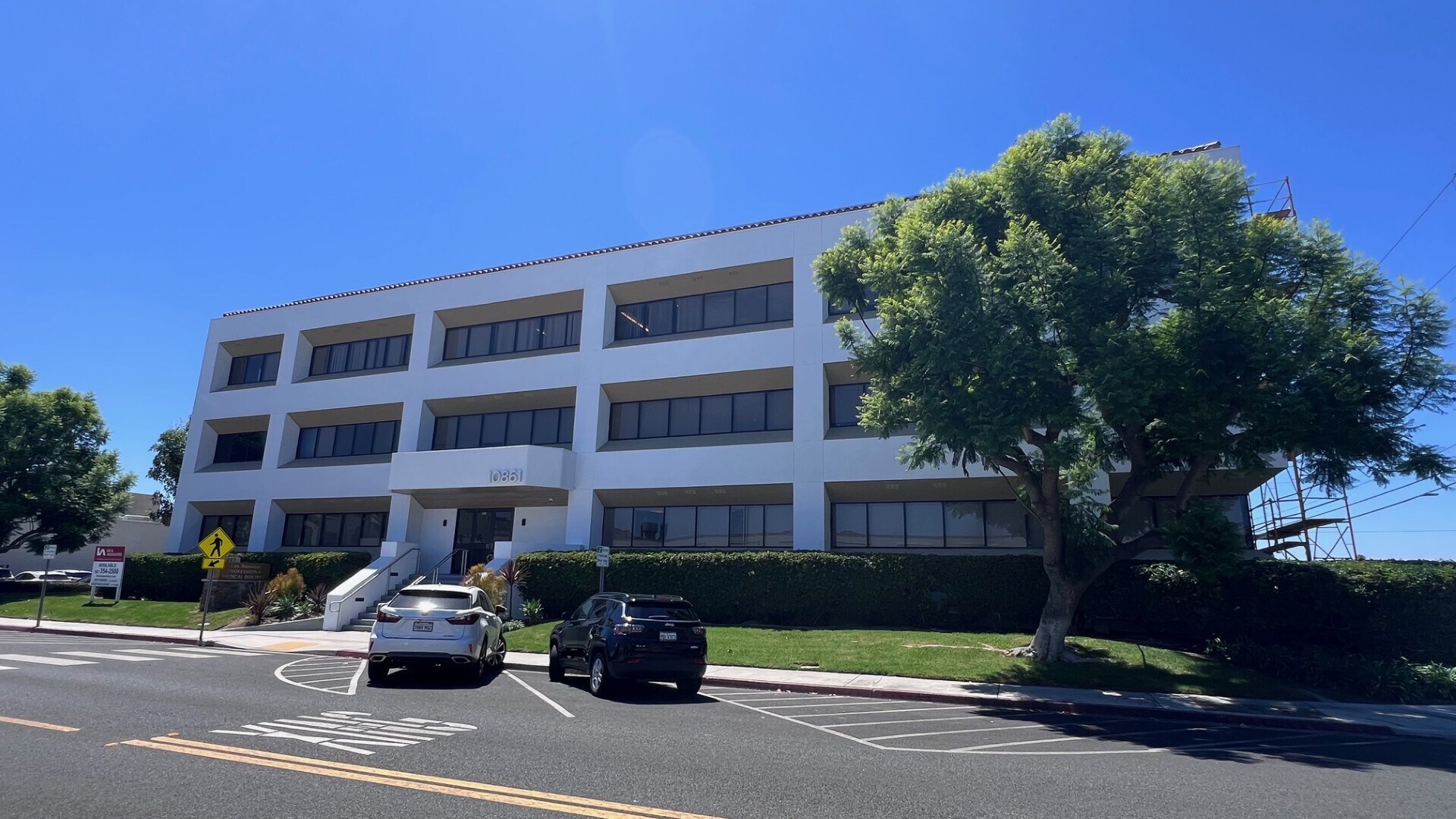 10861 Cherry St, Los Alamitos, CA for Rent