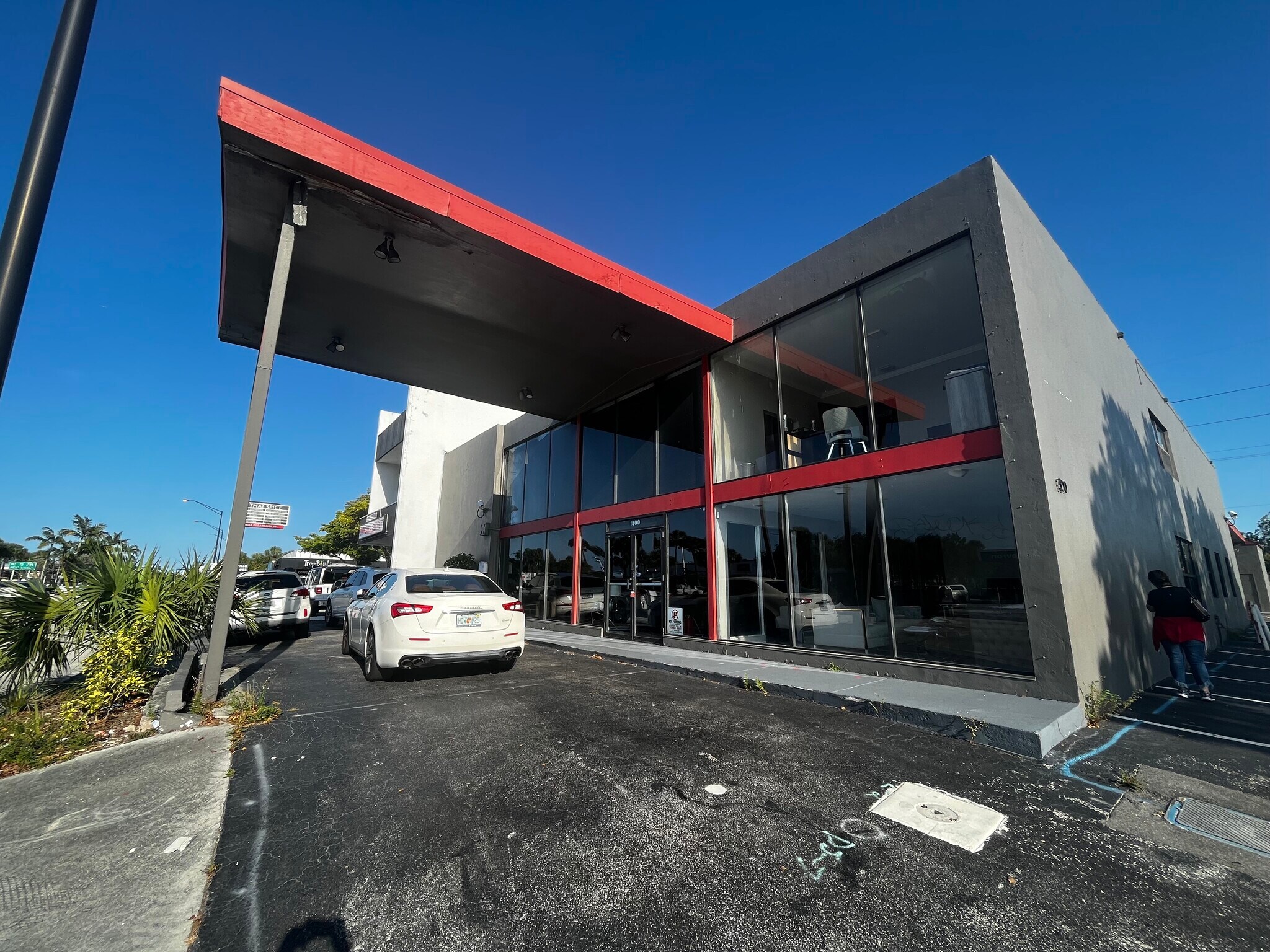 1500 E Commercial Blvd, Fort Lauderdale, FL for Rent