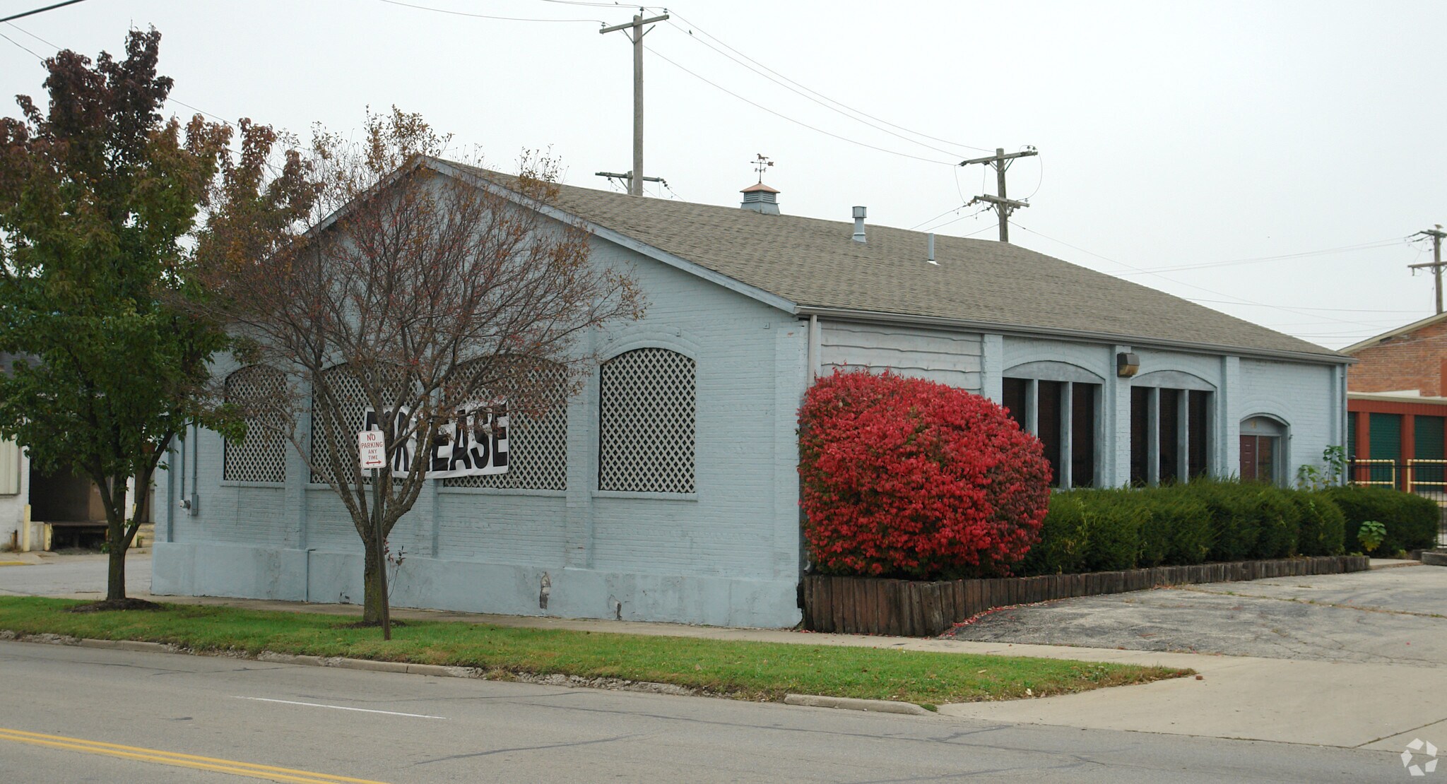 98 N Bechtle Ave Springfield, OH 45504 Specialty Property for Sale on