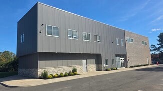 Medford, NY Warehouse - 3702 Horseblock Rd Medford, NY Warehouse - 3702 Horseblock Rd