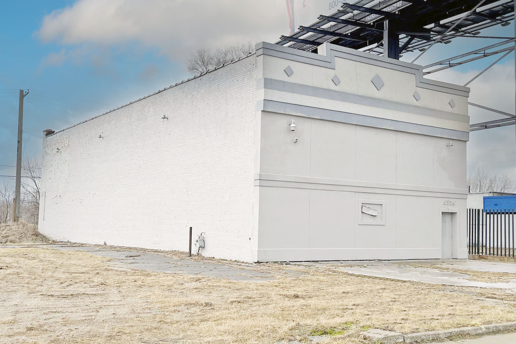 5935 Grand River Ave, Detroit, MI for Sale