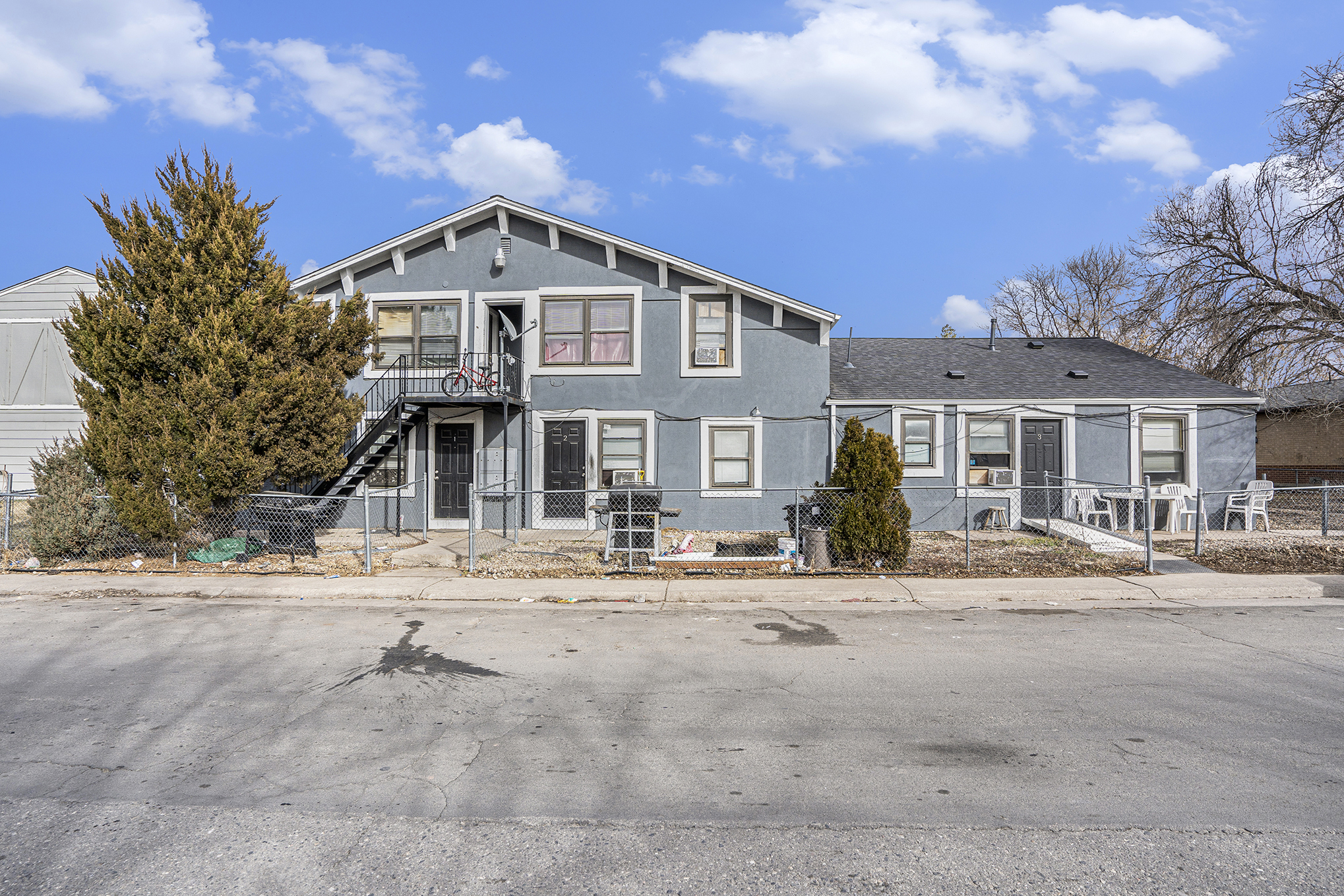 1350 Kingston St, Aurora, CO for Sale