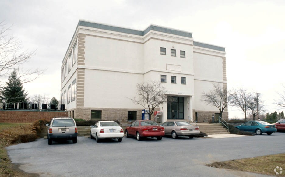 160 S Progress Ave, Harrisburg, PA for Rent