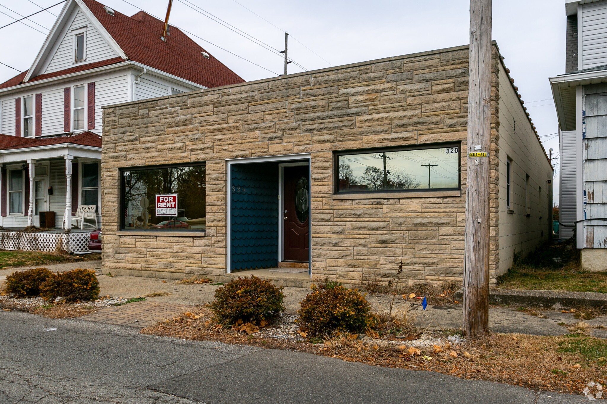 320 W Adams St, Muncie, IN for Rent