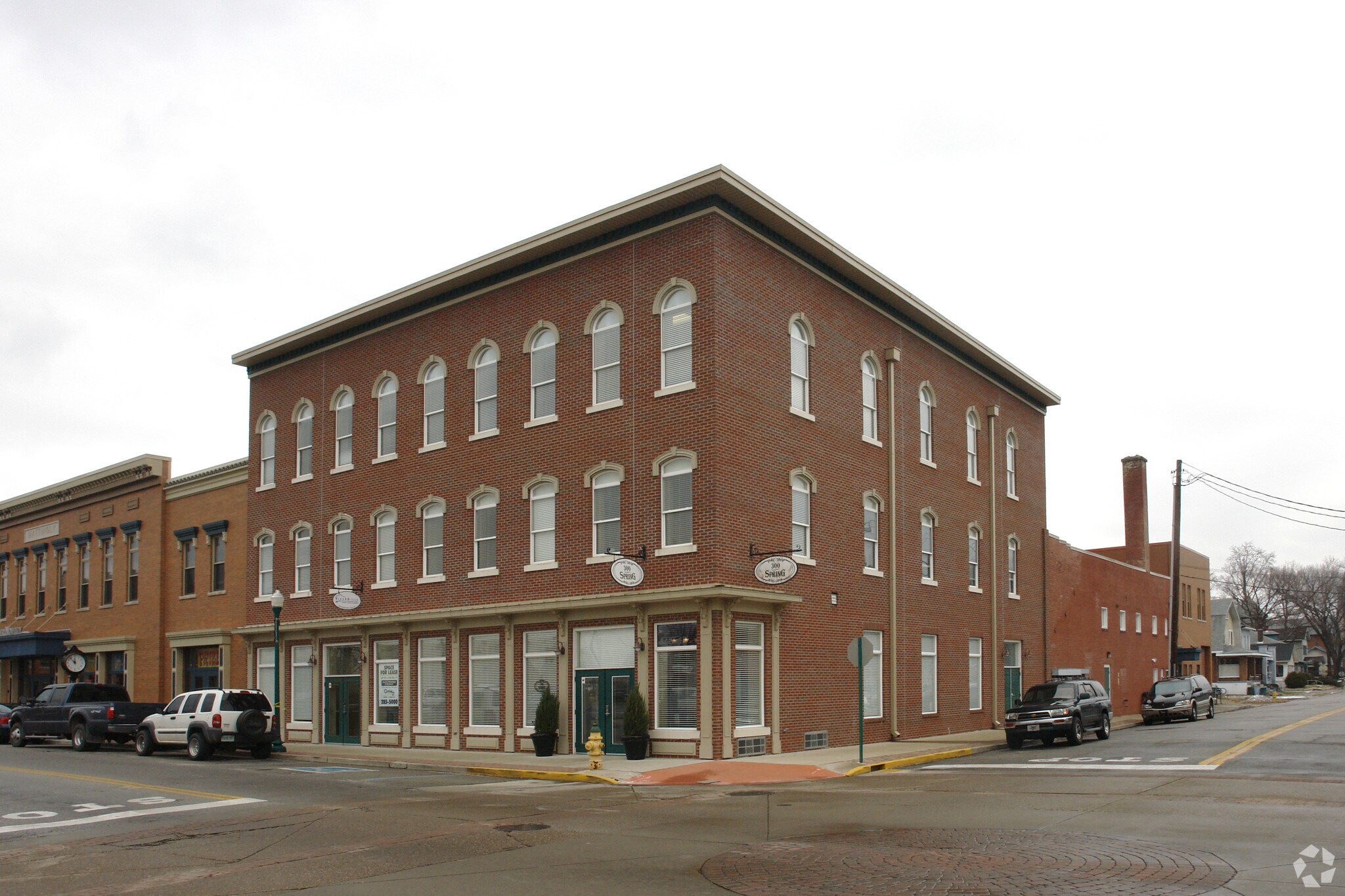 300 Spring St, Jeffersonville, IN for Sale