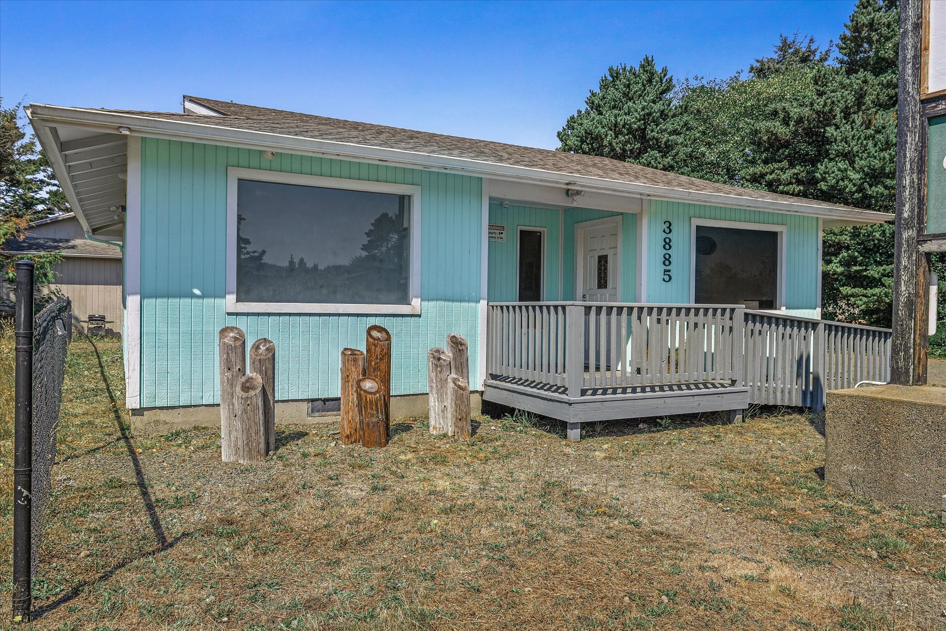 3885 N Highway 101, Depoe Bay, OR for Sale