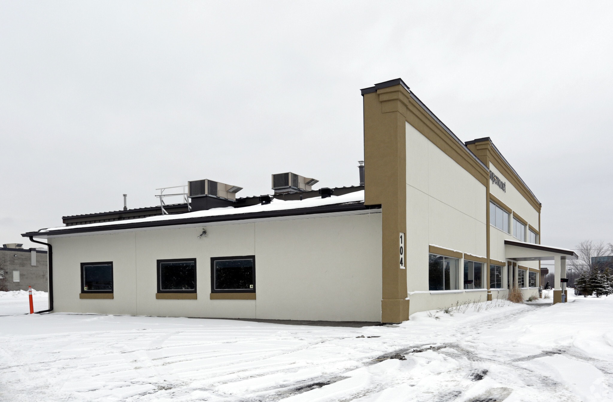 104 Schneider Rd, Ottawa, ON for Rent