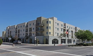 South Gate, CA Flex - 12132-12222 Garfield Ave