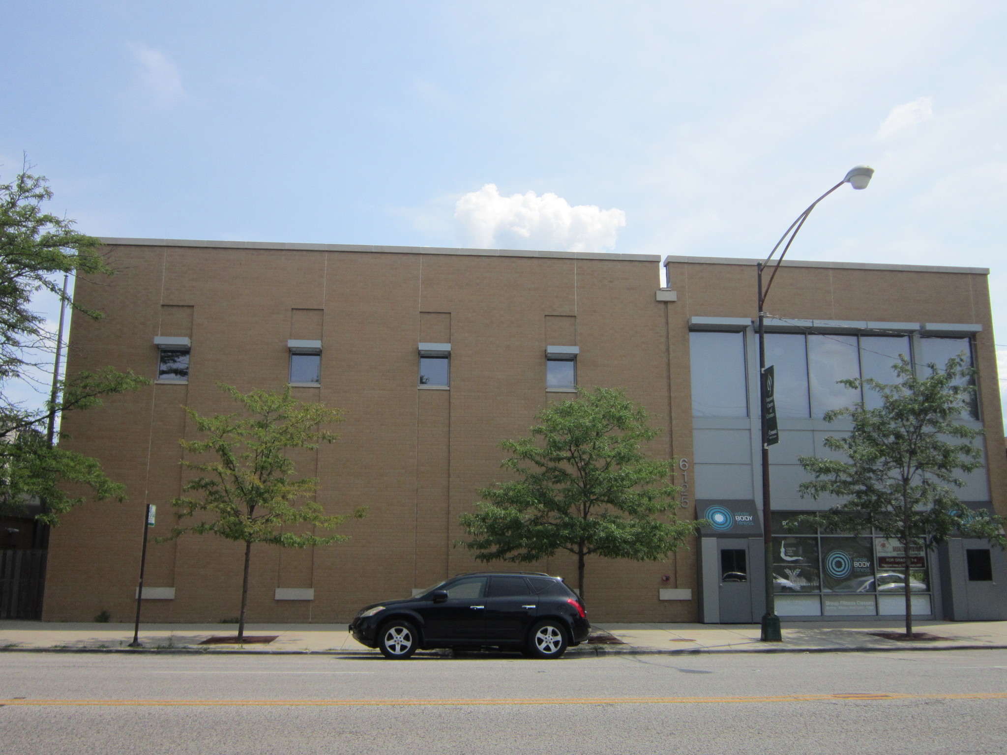 6125 N Cicero Ave, Chicago, IL for Rent