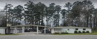 Butler, AL Hospitality - 811 S Mulberry Ave