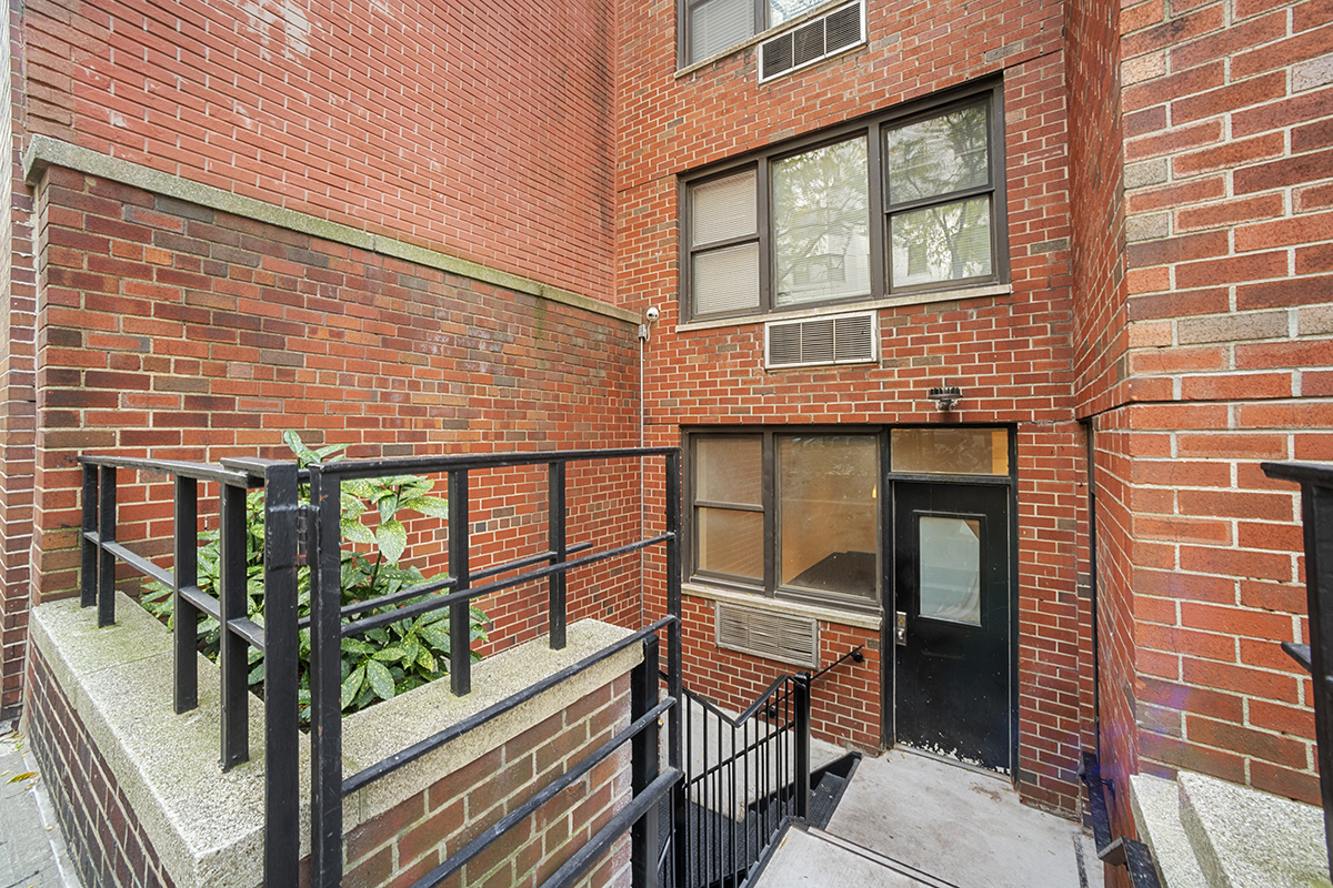 310 E 65th St, New York, NY for Rent