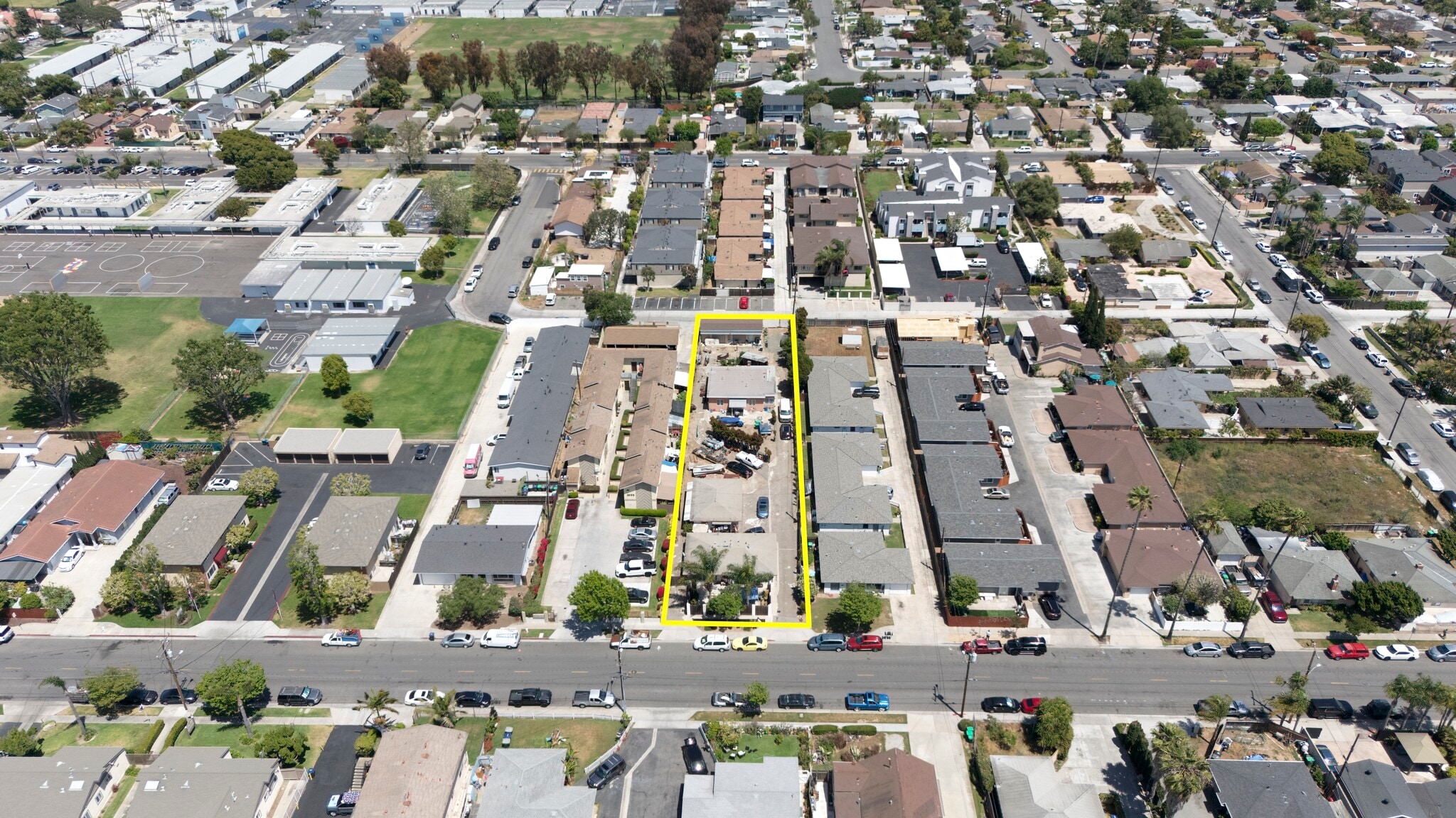 2028 Wallace Ave, Costa Mesa, CA for Sale
