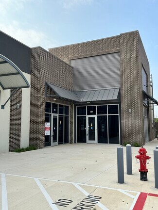 Cedar Park, TX Storefront Retail/Office - 821 W New Hope Dr Cedar Park, TX Storefront Retail/Office - 821 W New Hope Dr