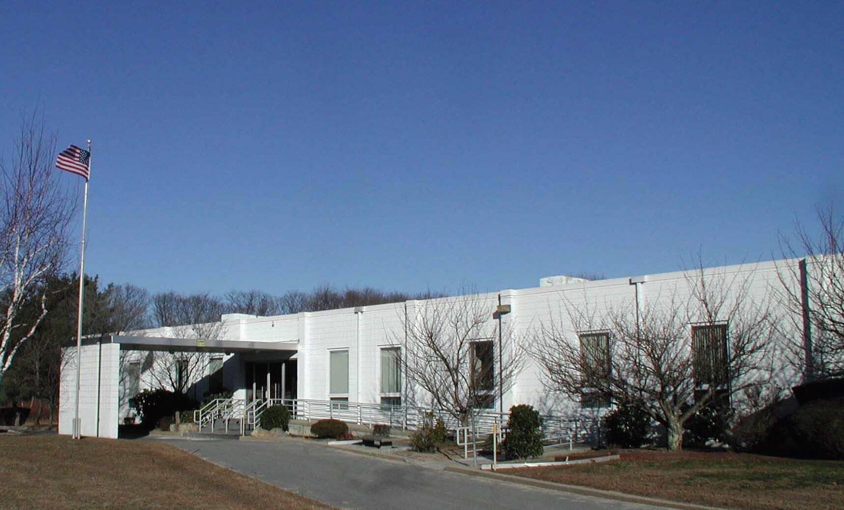 15 Pioneer Ave Warwick, RI 02888 Industrial Property for Lease on