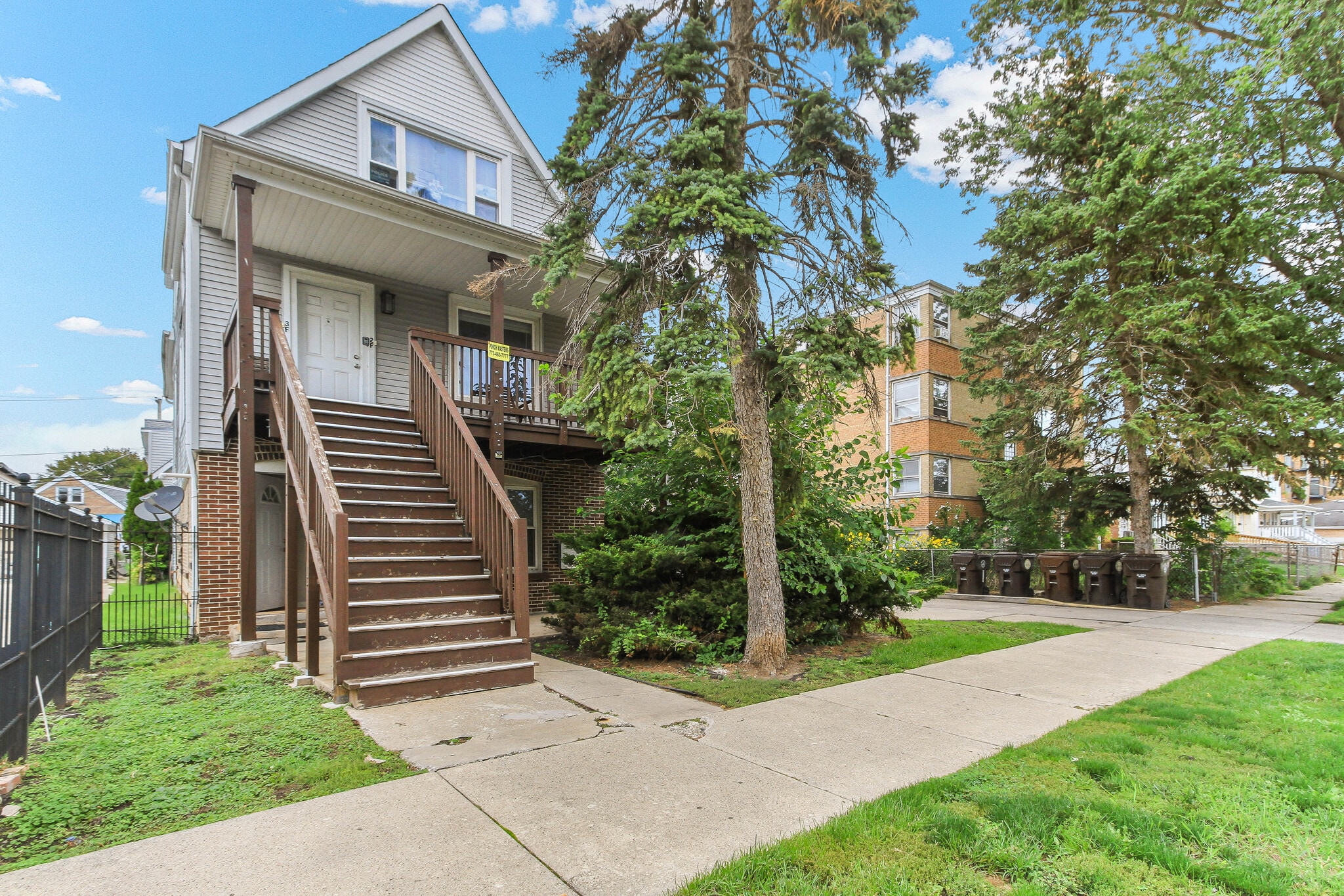 6046 W Giddings, Chicago, IL for Sale